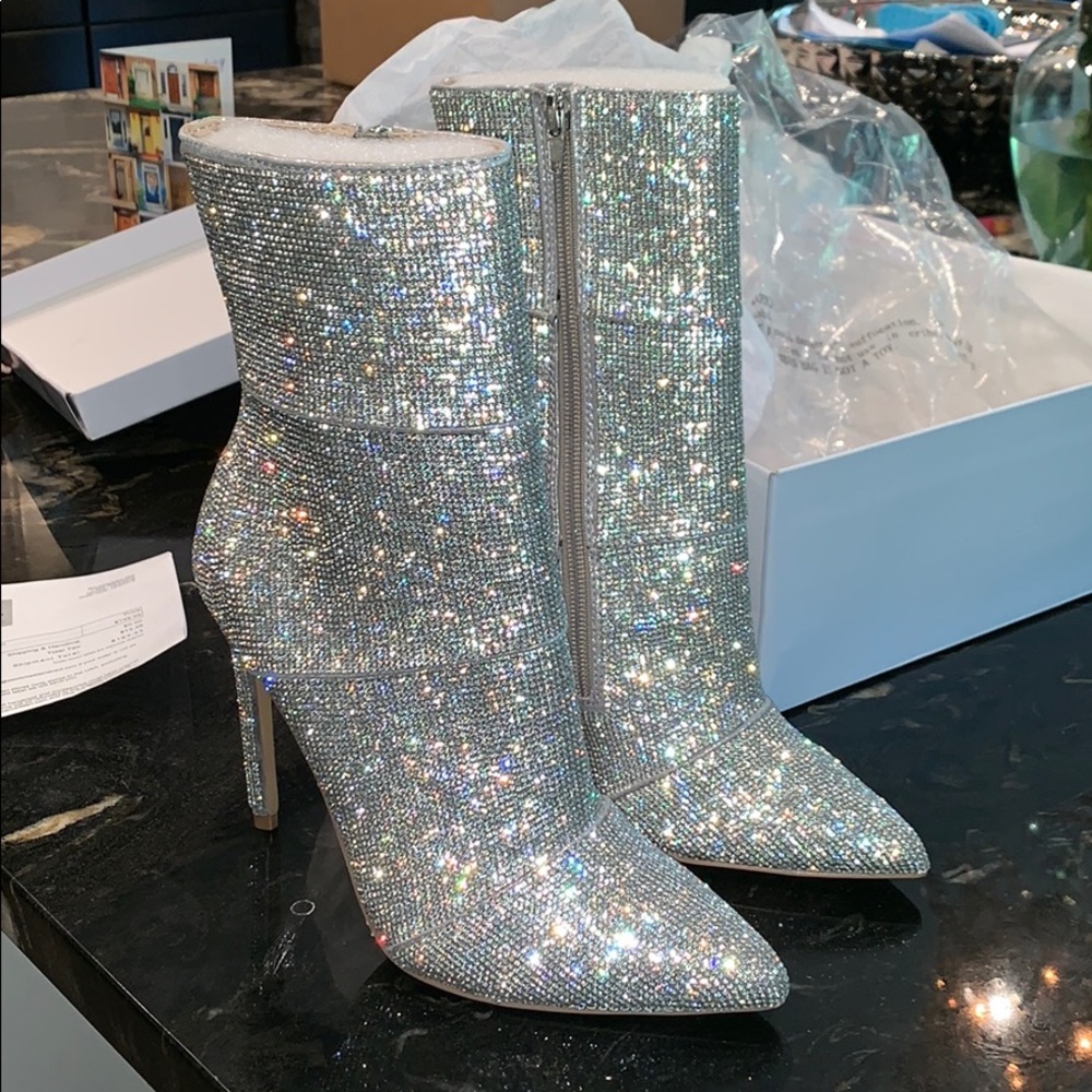 Steve Madden Winona Rhinestone Booties size 7.5